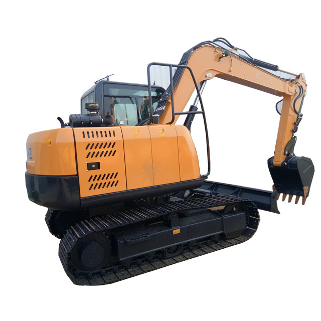 7.5 Ton Kubota Engine Mini Crawler Mounted Excavator strong power
